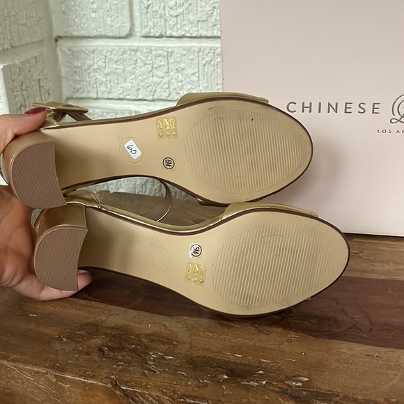 NWT Chinese Laundry Rumor Heel in Metallic Gold - Picture 10 of 13